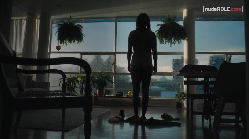3. Ariela66 nude – Leona (2018)