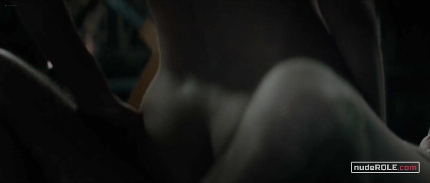 6. Natalia nude – Centauro (2022)