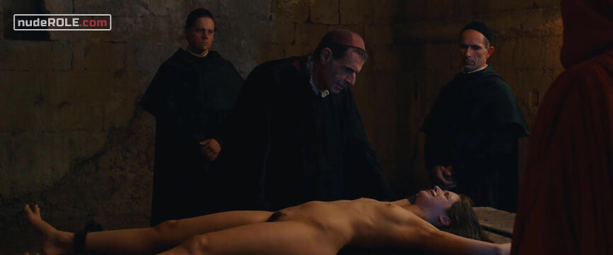 33. Benedetta nude, Bartolomea nude – Benedetta (2021)
