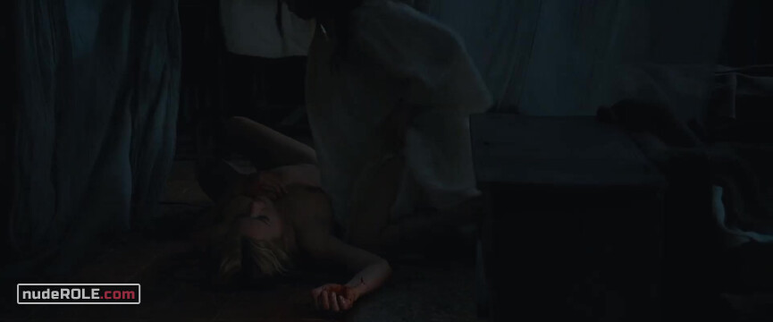 4. Benedetta nude, Bartolomea nude – Benedetta (2021)