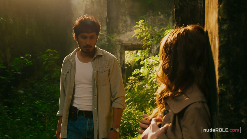 33. Alma Aparicio sexy, Julia Aparicio nude – Las Aparicio (2015)