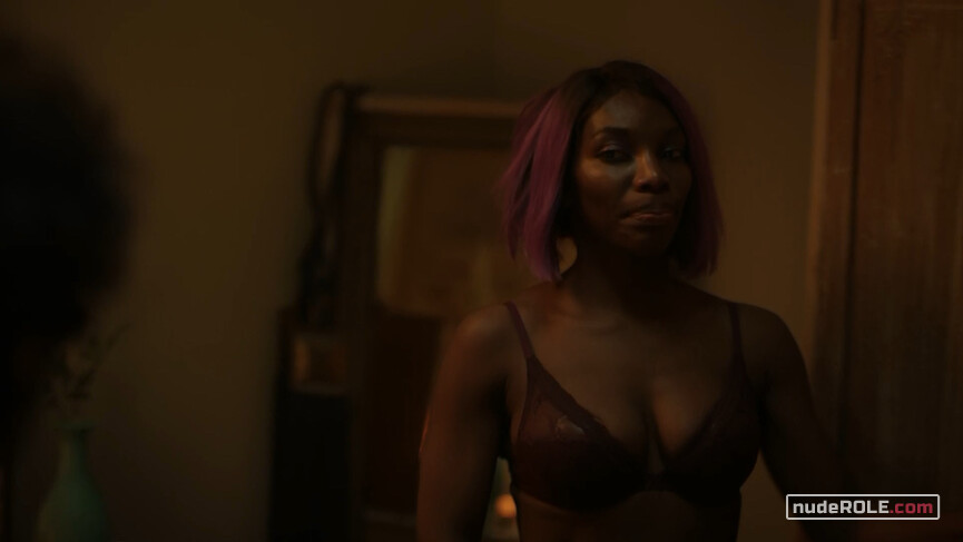 13. Arabella sexy, Terry nude – I May Destroy You s01e03 (2020)