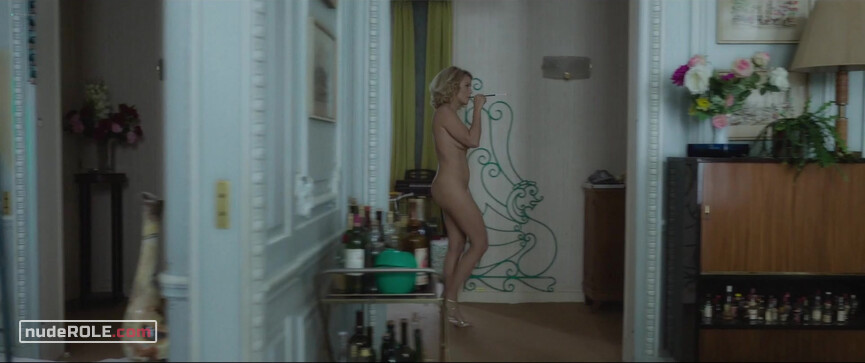 4. Camille Fouquet nude – Waiting for Bojangles (2021) #2