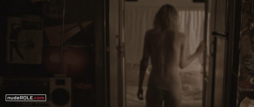 7. Viena sexy, Susi sexy – Viena and the Fantomes (2020)