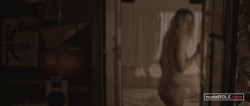 8. Viena sexy, Susi sexy – Viena and the Fantomes (2020)
