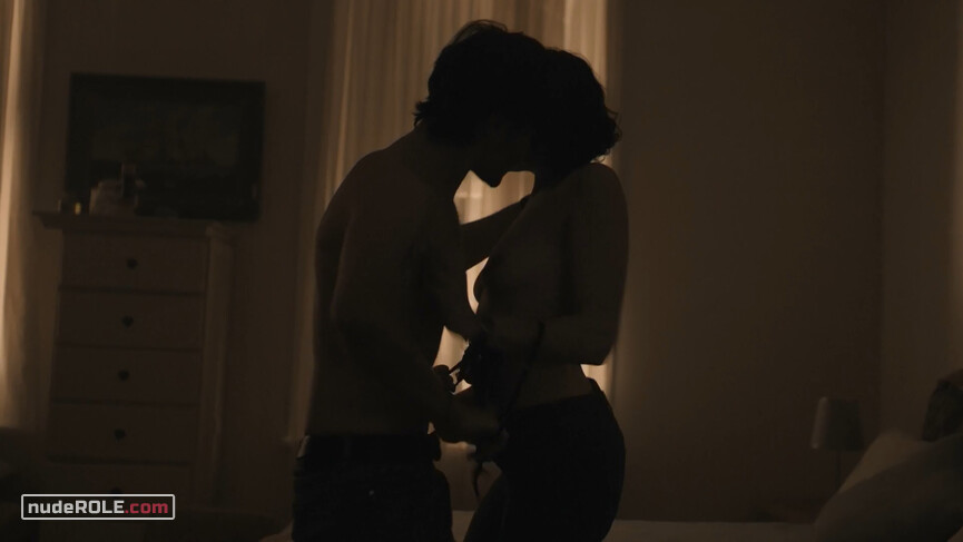 1. Milla Strachan nude – Trackers s01e03 (2019)