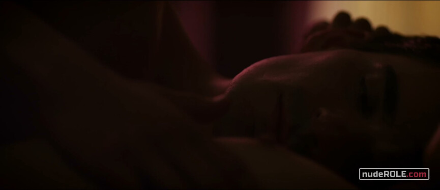 16. Teresa Becker nude – Oregon Pine (2016)