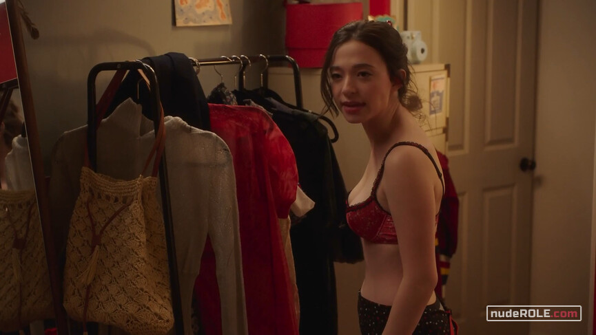 6. Max sexy – Better Things s04e04 (2020)