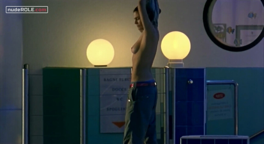 2. Maja nude – Fame chimica (2003)