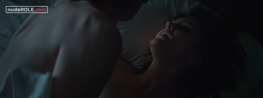4. Jessica nude – Asphyxia (2016)