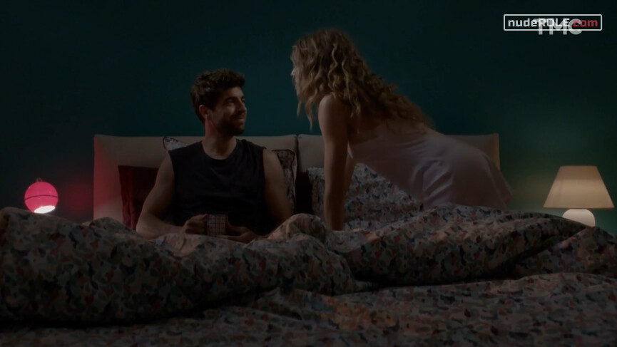 23. Alyzée nude – Clem s01-09 (2020)