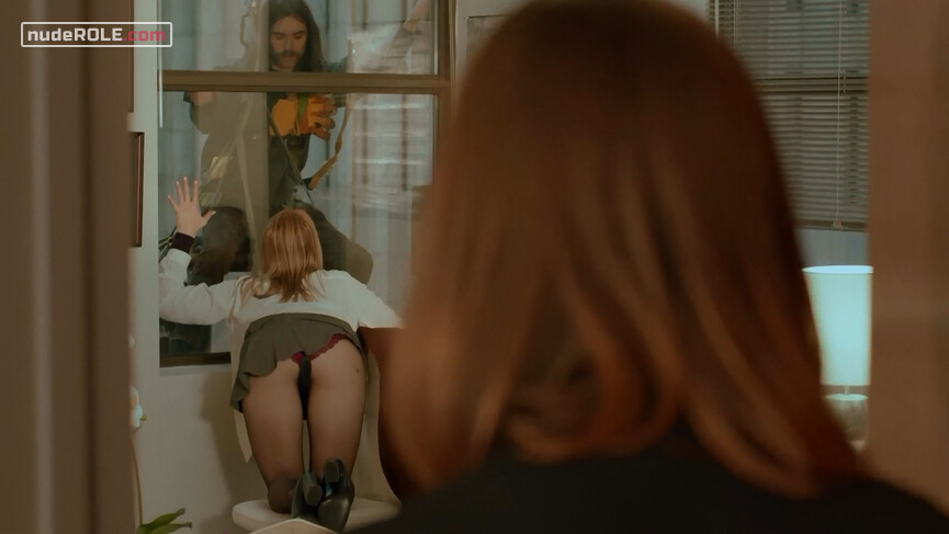 1. Lori sexy – Squeegee (2020)