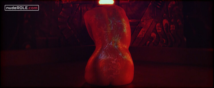 12. Mima nude – Blood Machines s01e01-03 (2019)