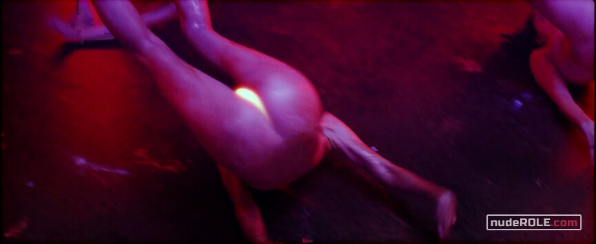 23. Mima nude – Blood Machines s01e01-03 (2019)