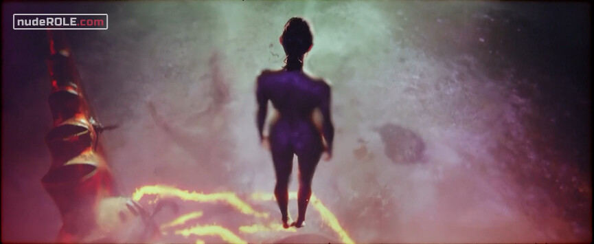 3. Mima nude – Blood Machines s01e01-03 (2019)
