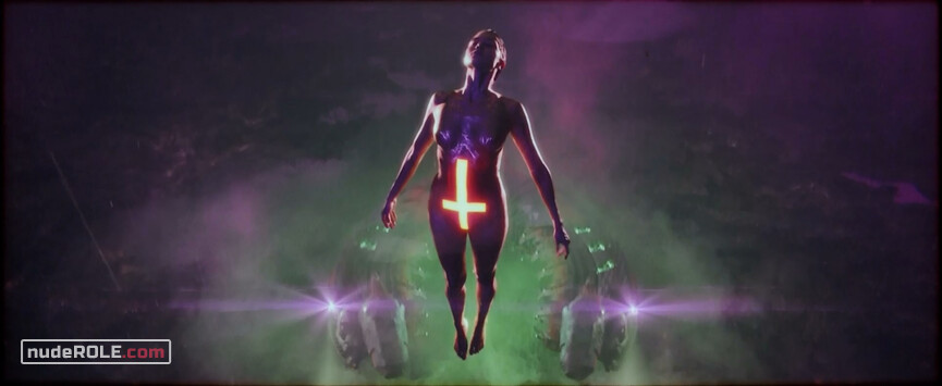 5. Mima nude – Blood Machines s01e01-03 (2019)