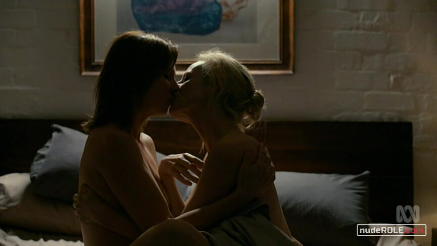 11. Bianca Grieve nude, Janet King sexy – Janet King s02e07 (2016)