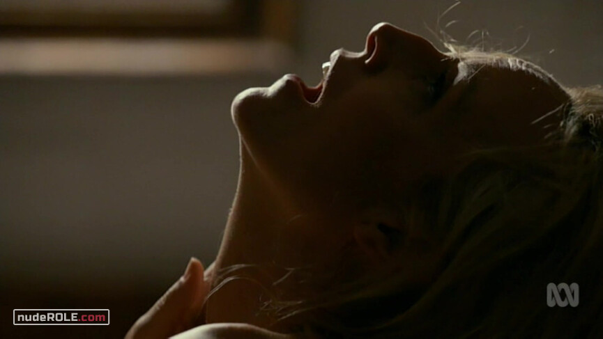 9. Bianca Grieve nude, Janet King sexy – Janet King s02e07 (2016)