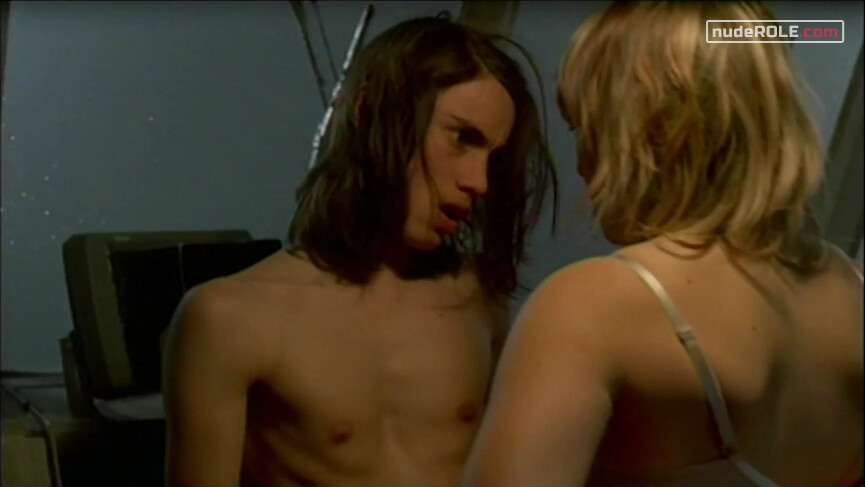2. Telly11 nude – Fog (2007)