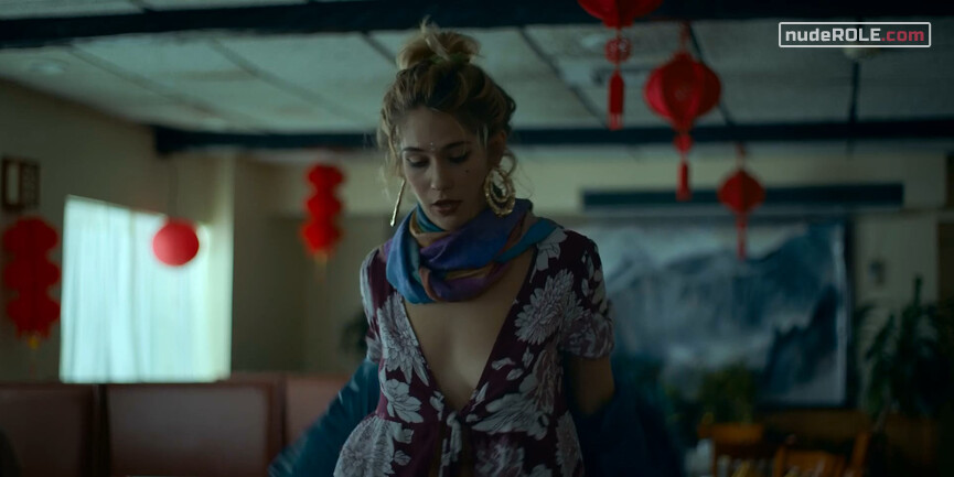 2. Kim sexy – Lost Girls (2020)