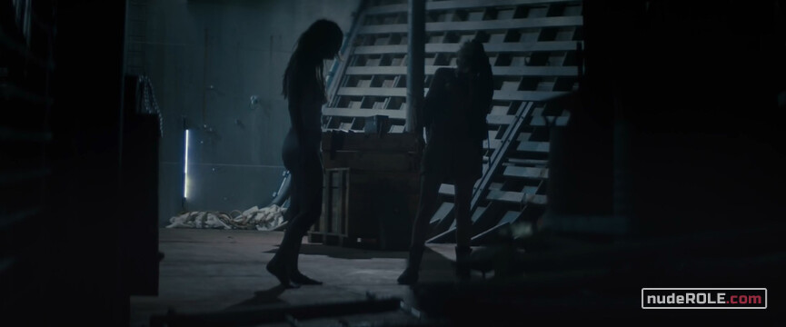 16. Zophia nude – Skinford (2017)