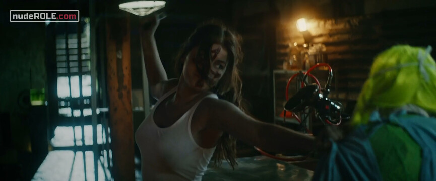 7. Zophia nude – Skinford (2017)