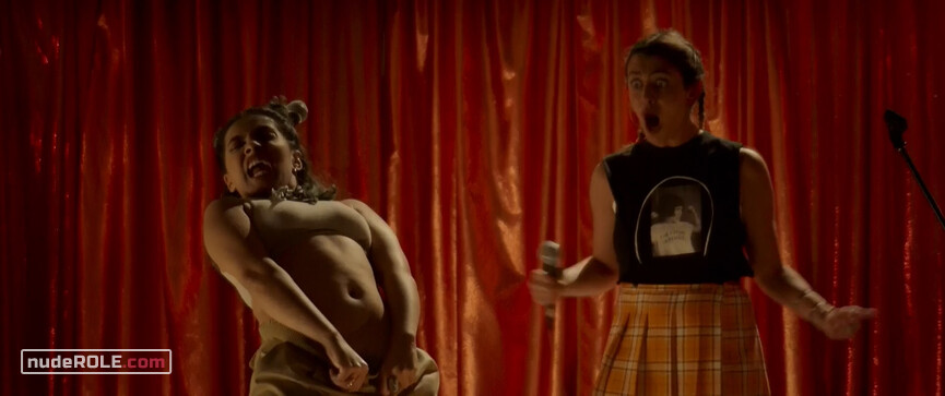 20. Laurie Gagnon nude, Élisabeth nude – Fabulous (2019)