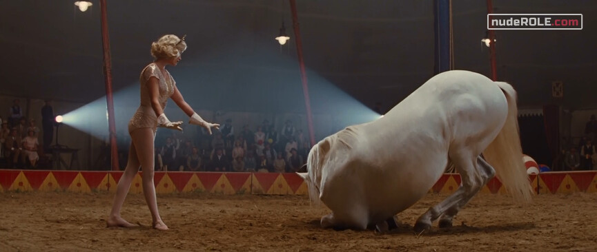 5. Marlena sexy – Water for Elephants (2011)
