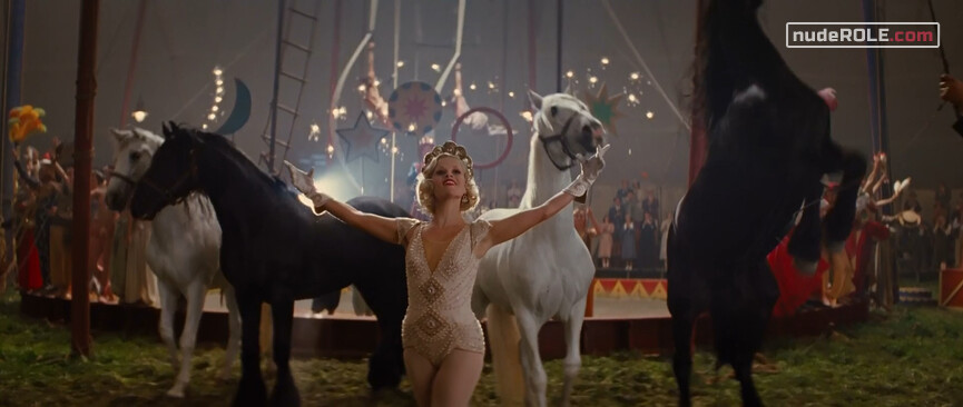 6. Marlena sexy – Water for Elephants (2011)
