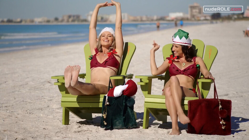 2. Elfette sexy, Sparkle sexy – Elfette Saves Christmas (2019)