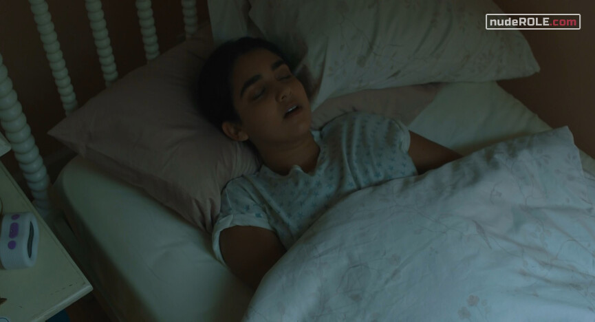 2. Hala Masood sexy – Hala (2019)