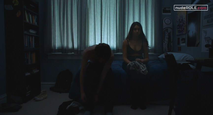 6. Hala Masood sexy – Hala (2019)