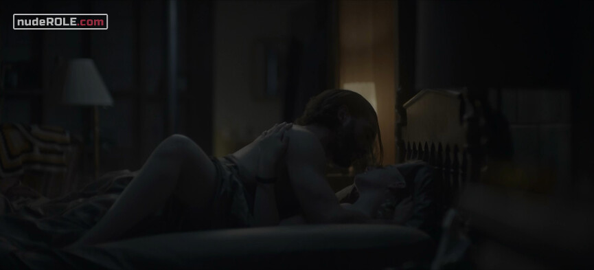 5. Ruth Langmore sexy – Ozark s03e06, e08 (2020)
