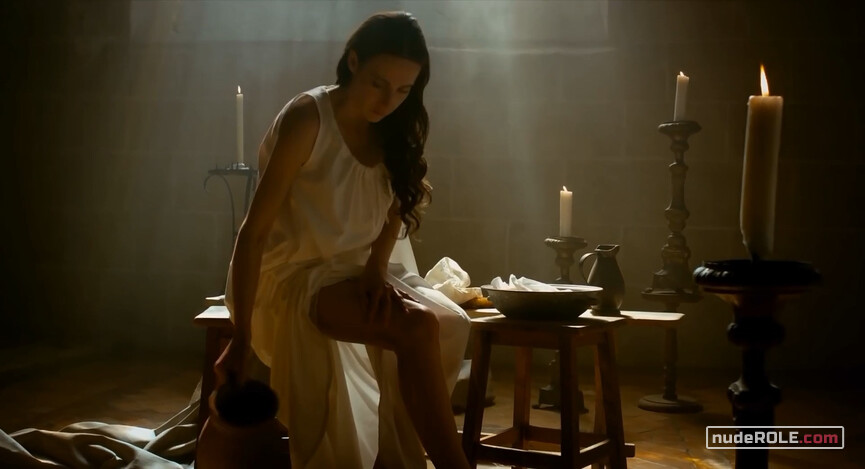 2. Mariana Alcoforado sexy – Letters of a Portuguese Nun (2014)