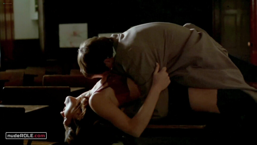 14. Veronica Dow nude, Charlene Hunt nude – Amnesia (1997)