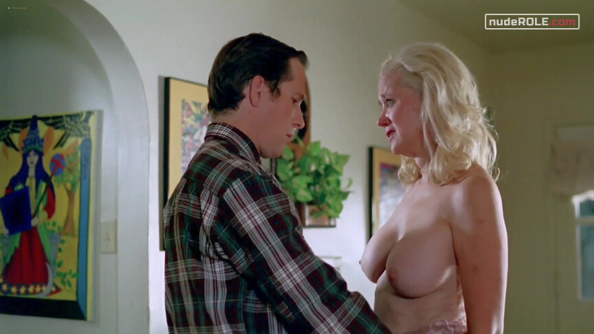 19. Veronica Dow nude, Charlene Hunt nude – Amnesia (1997)