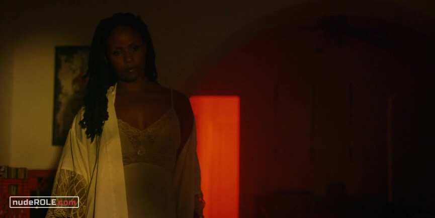 9. Victoria sexy, Whitney sexy – A Violent Man (2017)