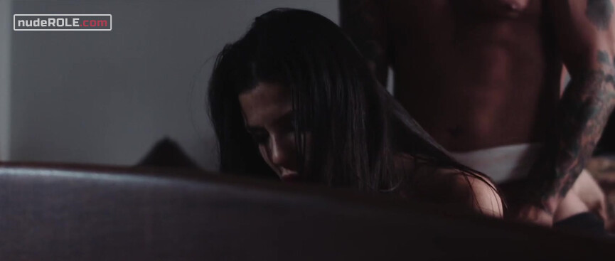 7. Christine nude – 4Got10 (2015)
