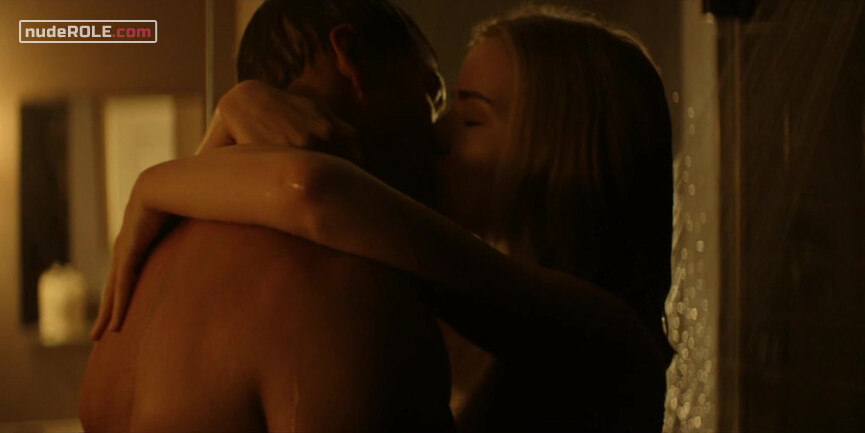 4. Roscoe Conklin nude – Reacher s01e04 (2022)