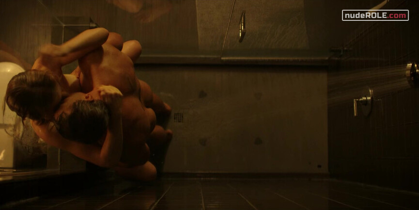 6. Roscoe Conklin nude – Reacher s01e04 (2022)