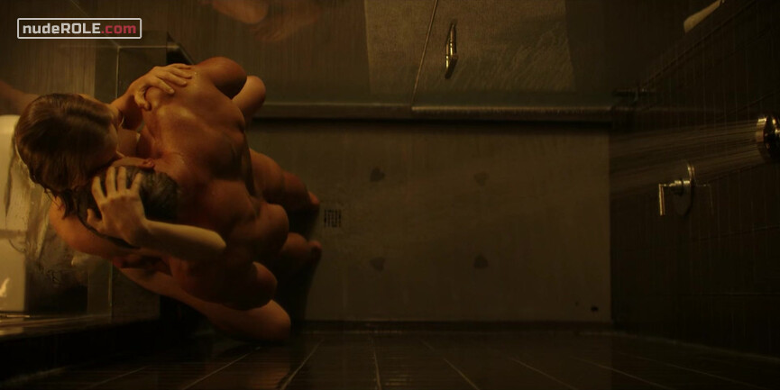 7. Roscoe Conklin nude – Reacher s01e04 (2022)