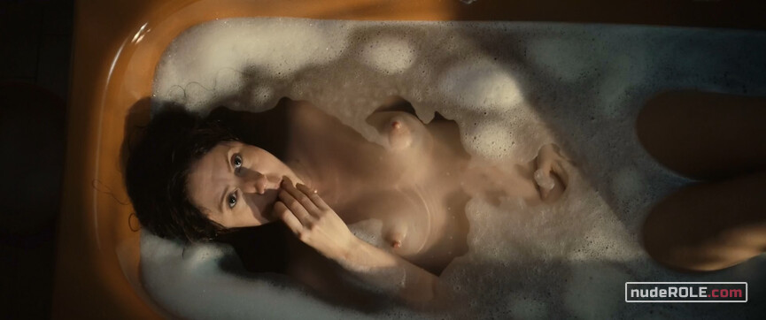 1. Niki nude , Maggie nude – Call Mom! (2019)