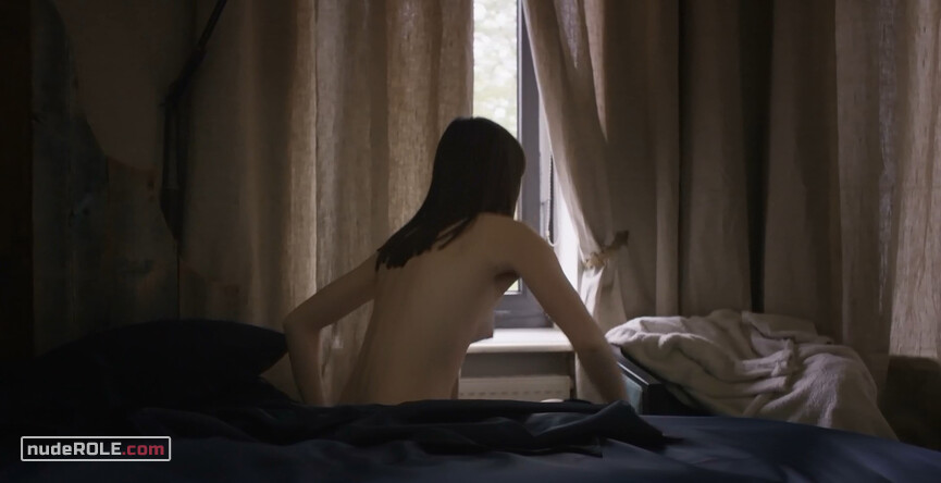 6. Marina nude – Strangers of Patience (2018)