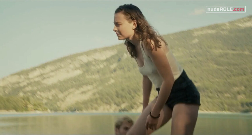 7. Salomé nude – As Happy As Possible (2019)