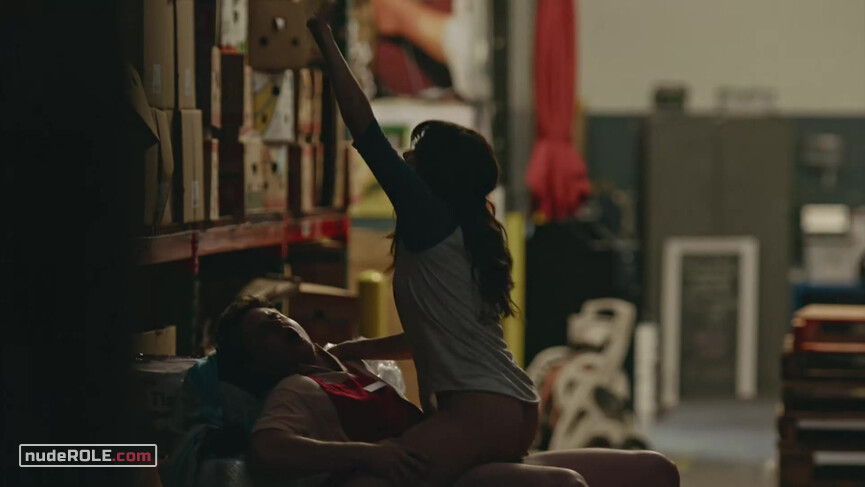 5. Bridgette Bird nude – SMILF s01e04 (2017)
