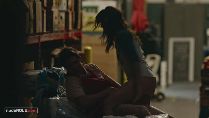 7. Bridgette Bird nude – SMILF s01e04 (2017)