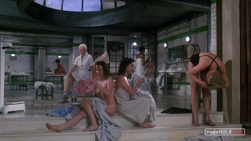 16. Sarah nude , Josie nude , Dawn nude , Nancy nude – Steaming (1985)