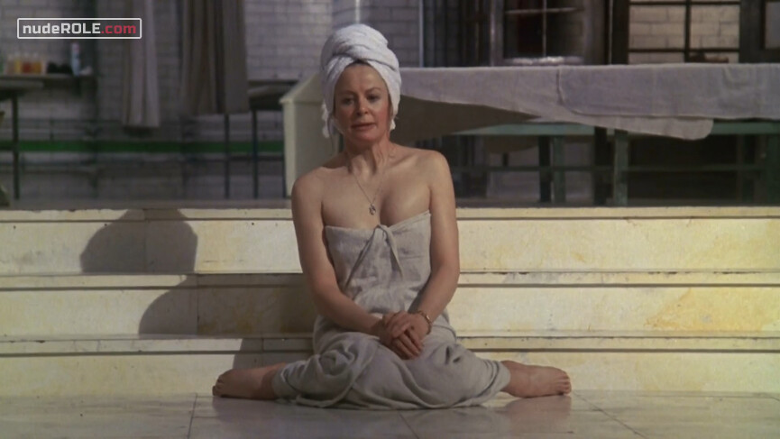 24. Sarah nude , Josie nude , Dawn nude , Nancy nude – Steaming (1985)