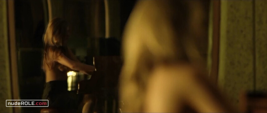 2. Marie88 nude – Marie (2010)