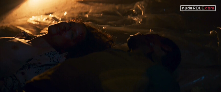 12. Chloé Diallo nude , La rousse nude – Get In (2019)